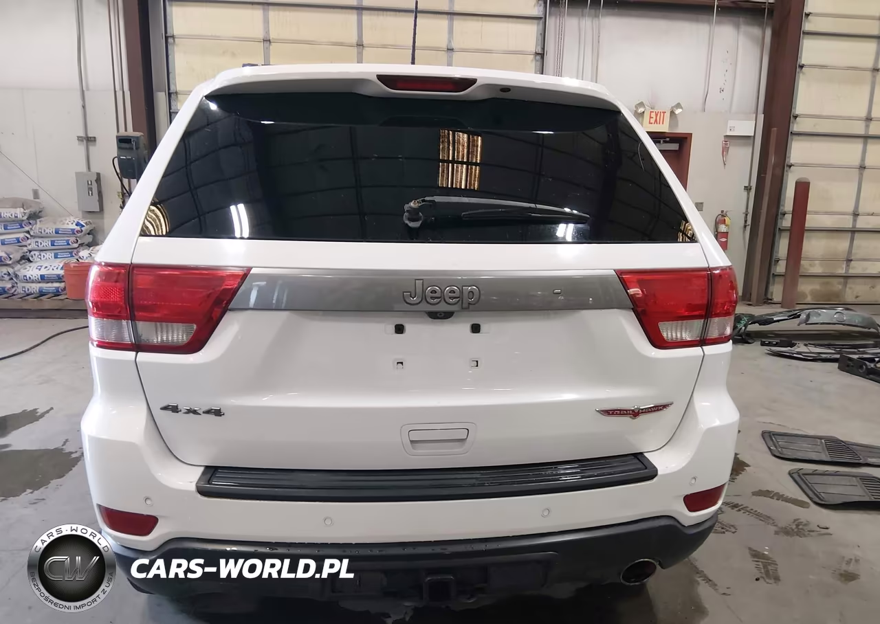2013 Jeep Grand Cherokee Laredo Trailhawk VIN:1C4RJFAG0DC647621 - 17