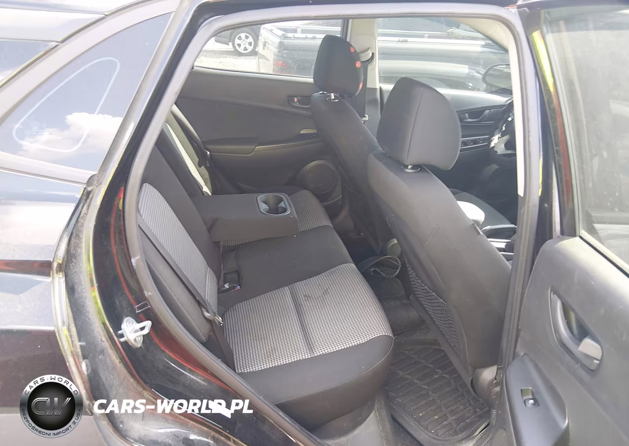 2019 Hyundai Kona Se VIN:KM8K12AA2KU251716 - 8