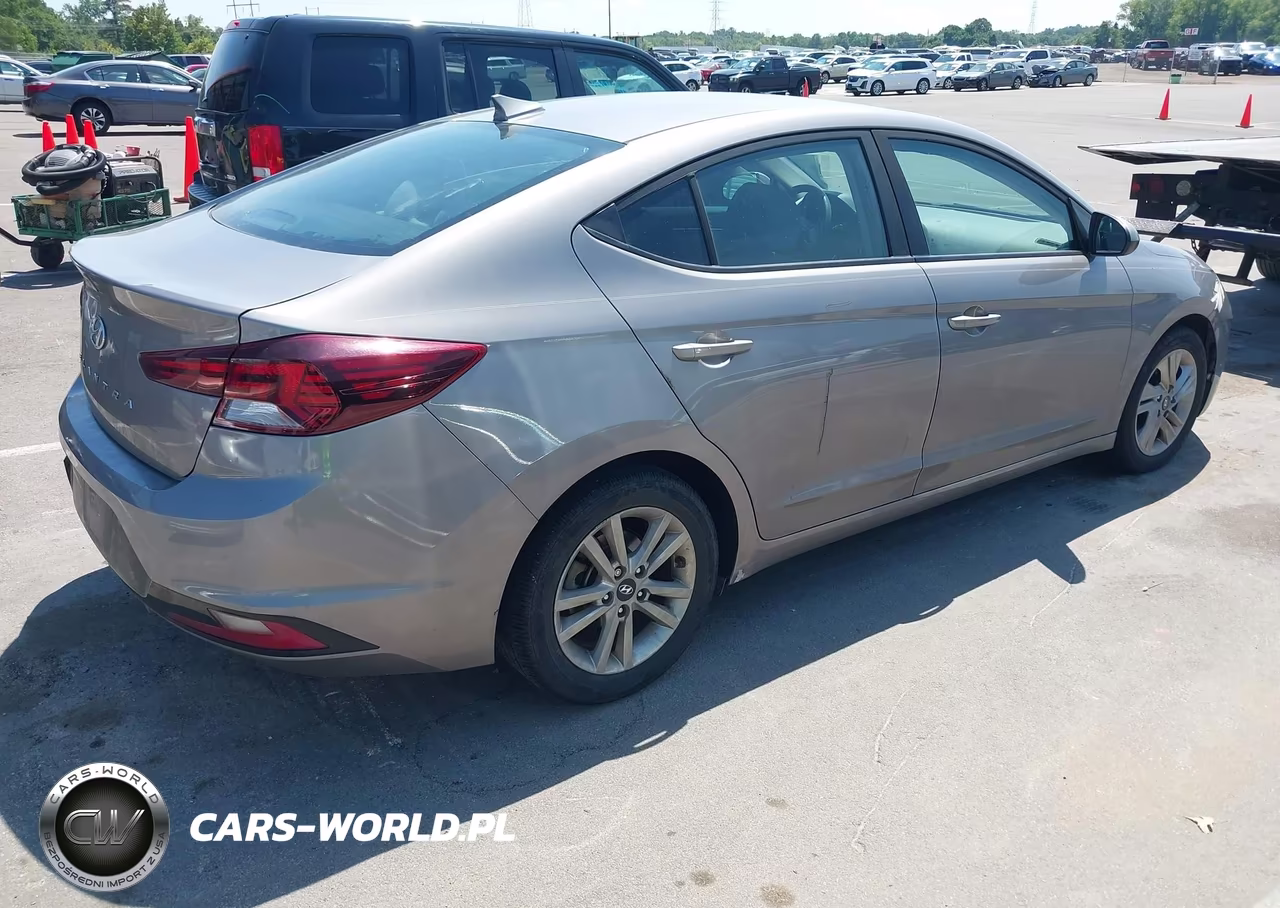 2020 Hyundai Elantra Sel VIN:KMHD84LF4LU911832 - 4
