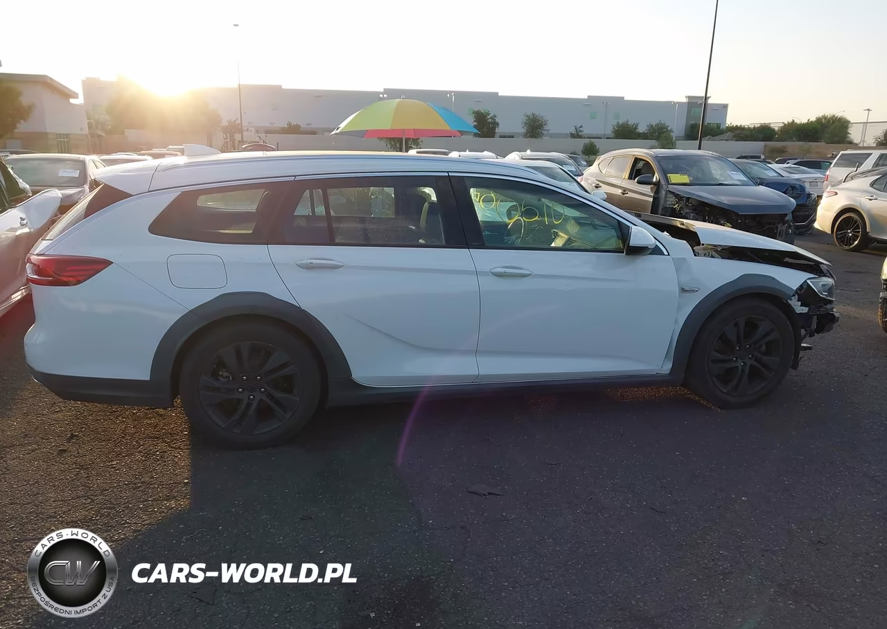 2018 Buick Regal Tourx Essence VIN:W04GV8SX6J1106418 - 14