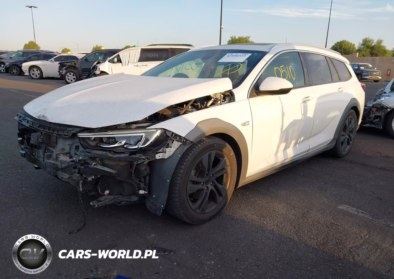 2018 Buick Regal Tourx Essence VIN:W04GV8SX6J1106418 - 2