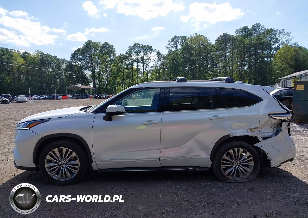 2023 Toyota Highlander Hybrid Platinum VIN:5TDEBRCH7PS580036 - 14