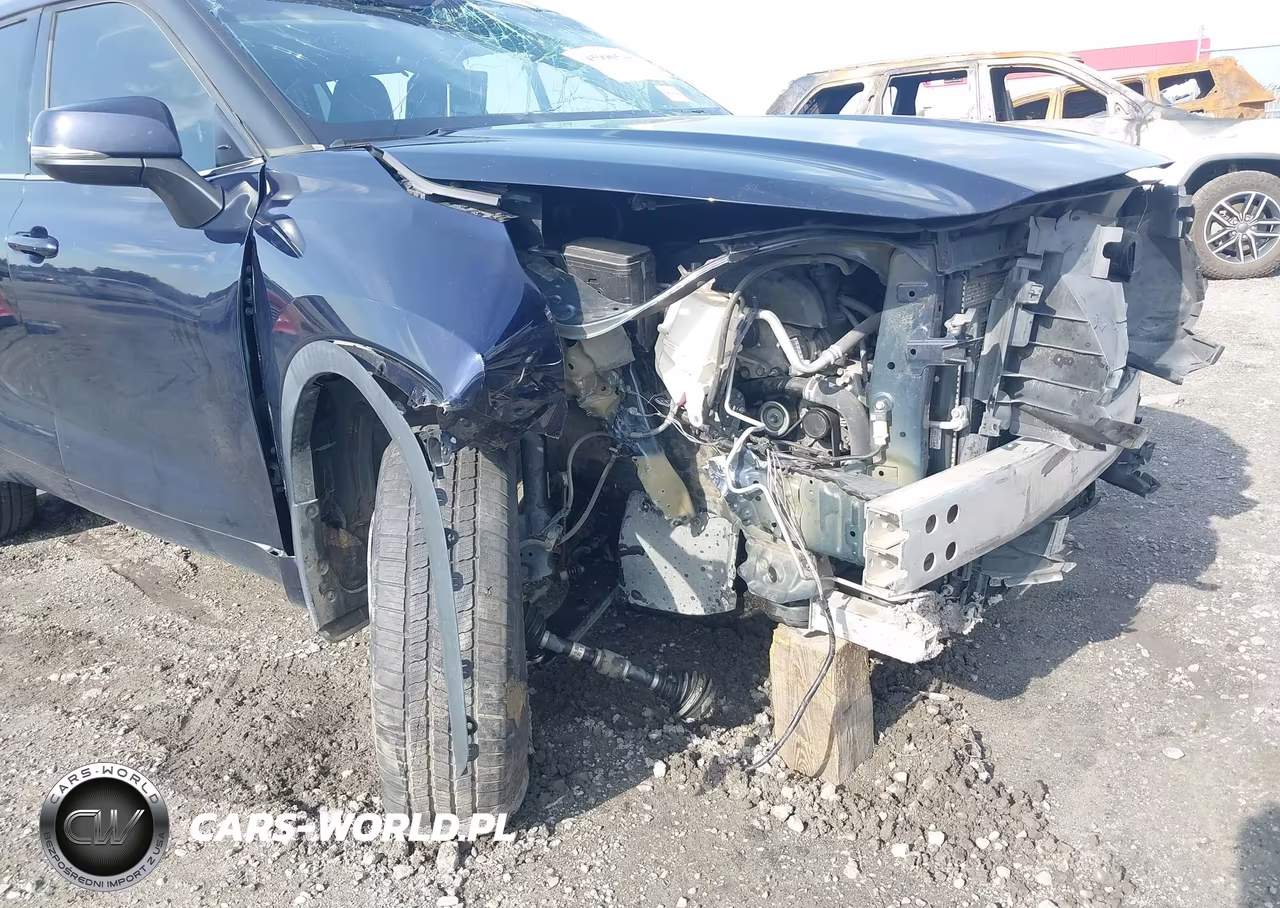 2020 Toyota Highlander Xle VIN:5TDHZRBH8LS518553 - 6