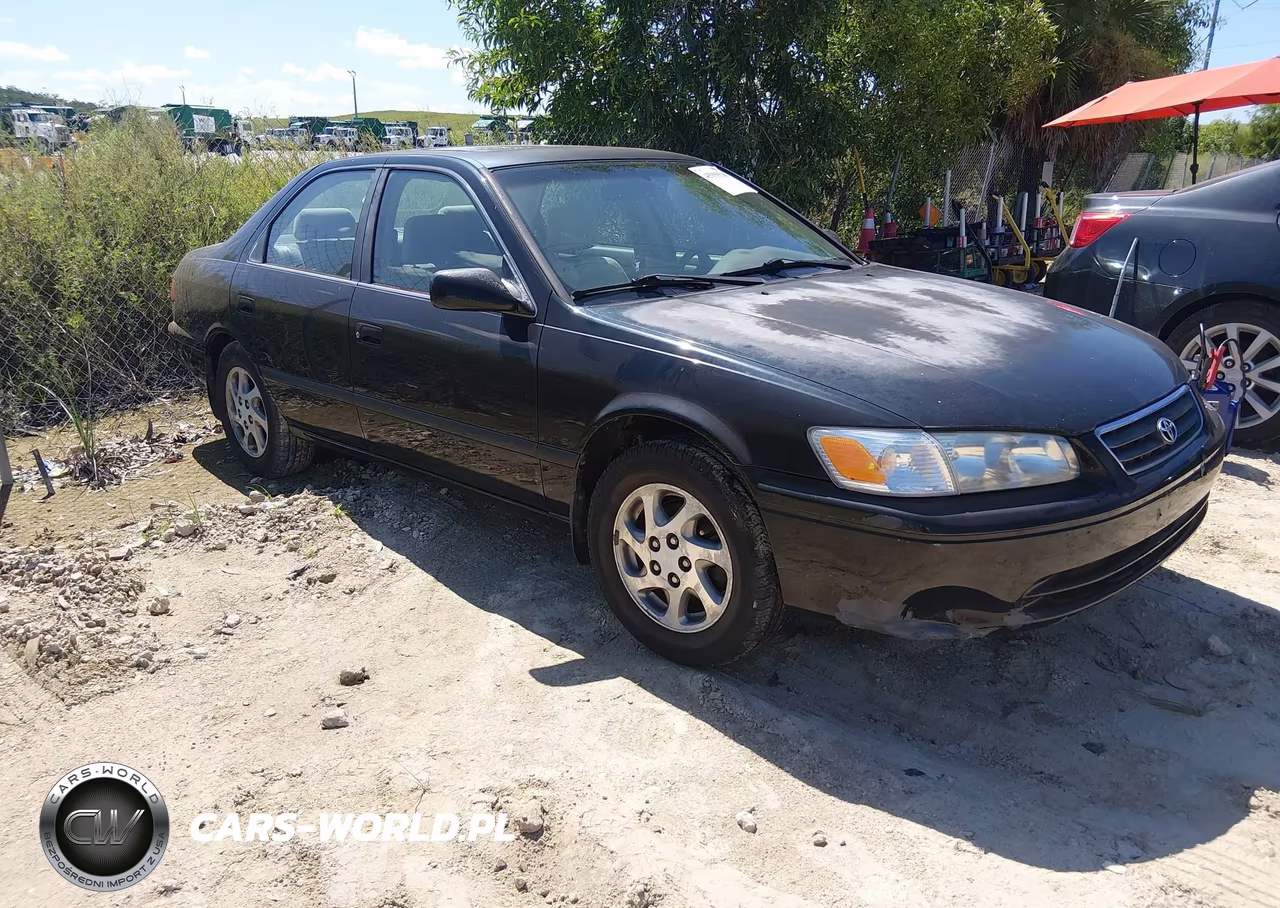 2000 Toyota Camry Le