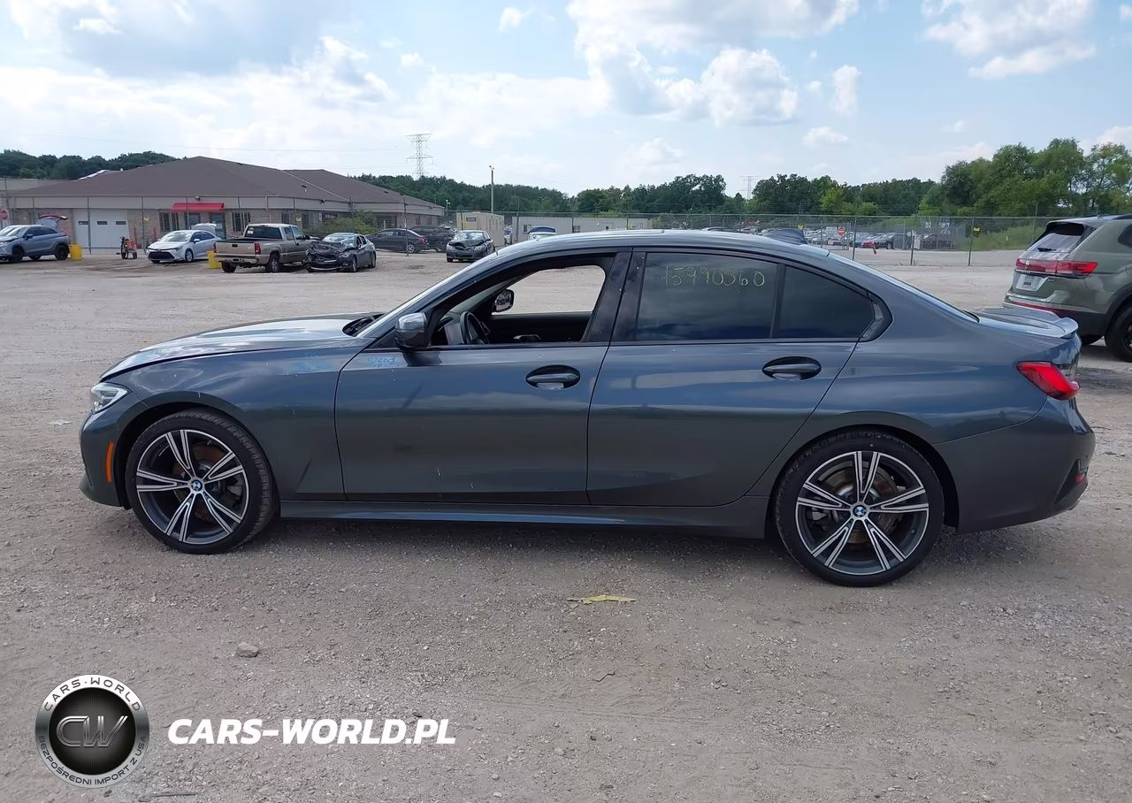 2019 BMW 330I xDrive VIN:3MW5R7J56K8A04946 - 14