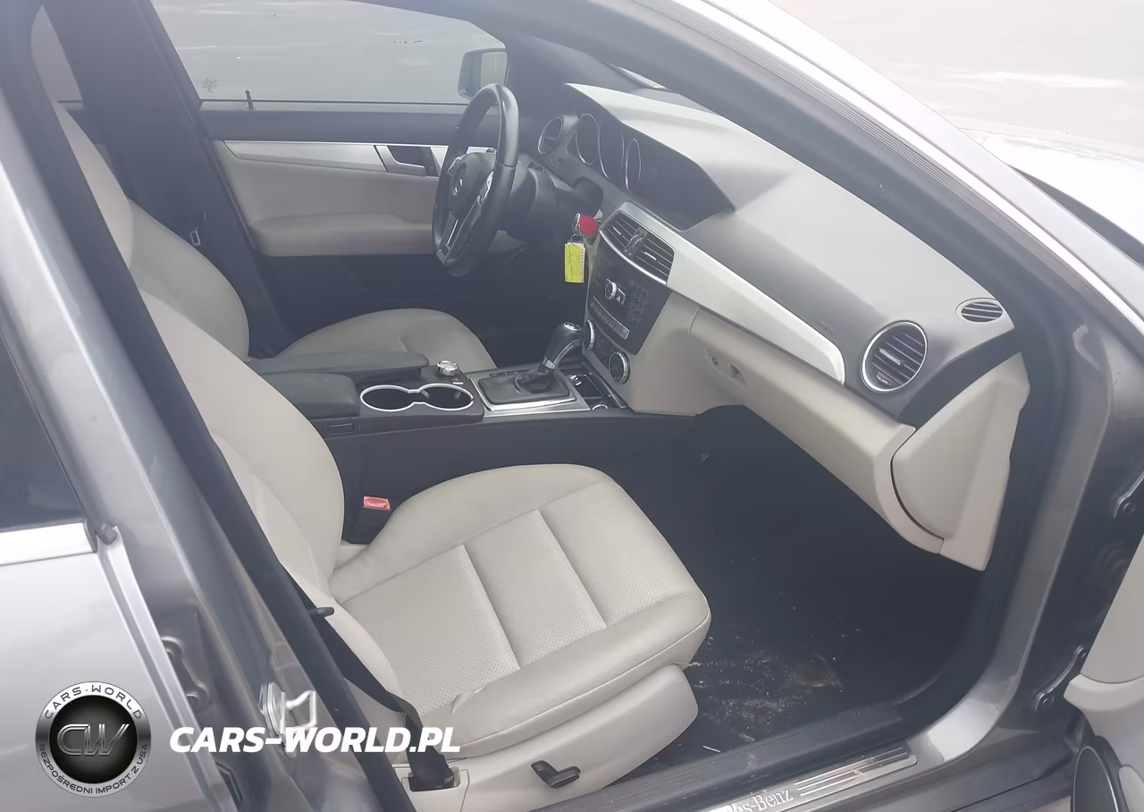 2014 Mercedes-Benz C 250 Sport VIN:WDDGF4HB2EA966125 - 5