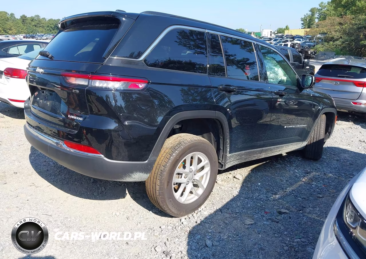 2025 Jeep Grand Cherokee Laredo X 4X2 VIN:1C4RJGAG6SC376132 - 4