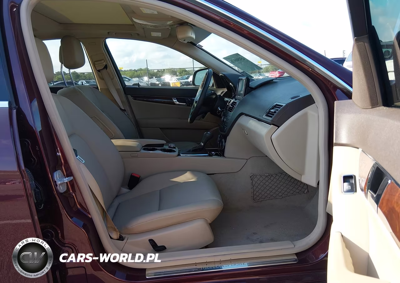 2009 Mercedes-Benz C 350 Sport VIN:WDDGF56X99R056712 - 5