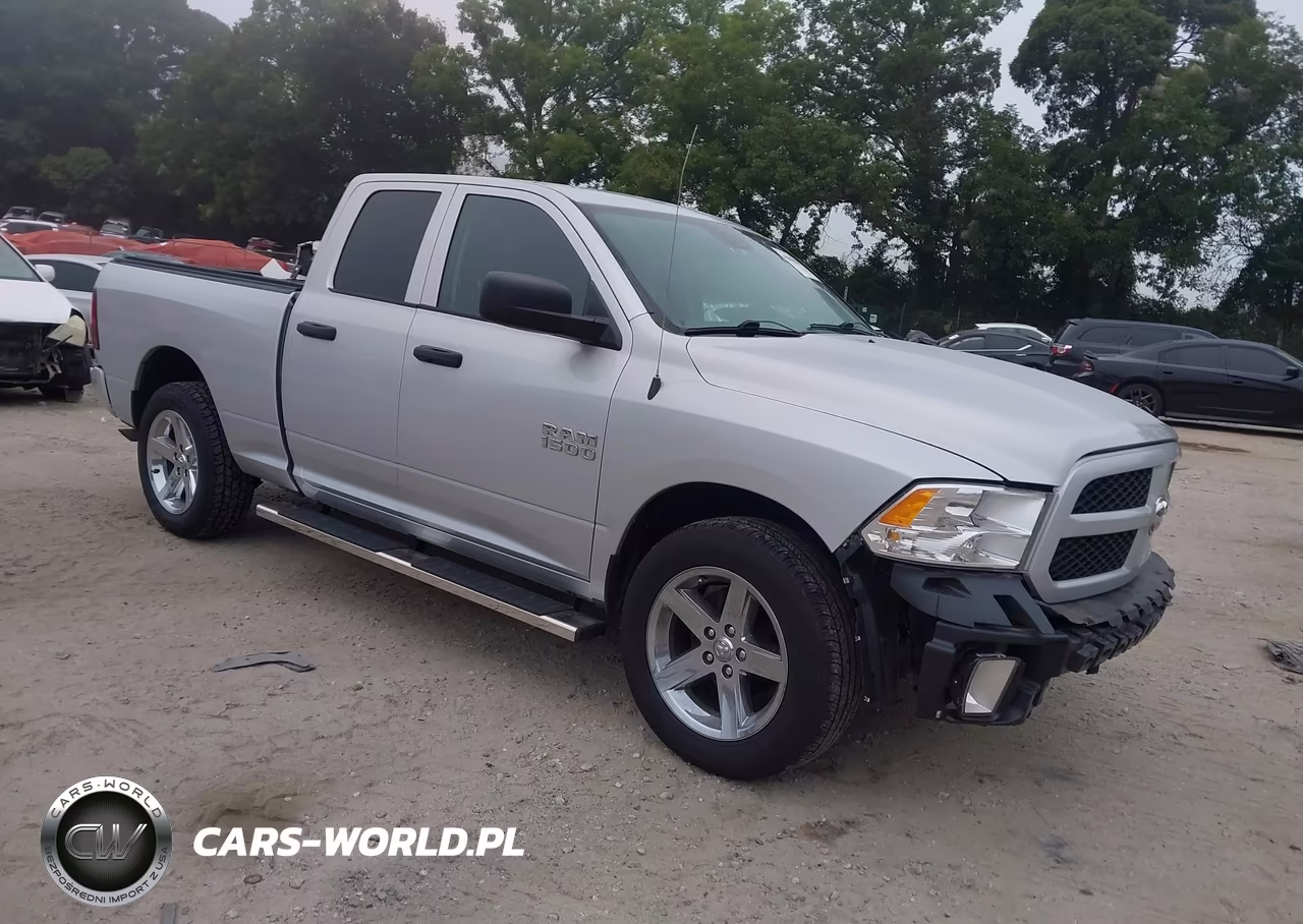 2018 Ram 1500 Express 4X4 6'4 Box
