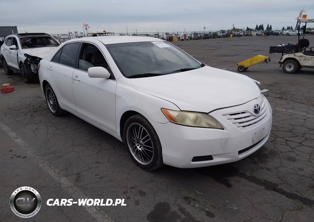 2007 Toyota Camry Le – zdjęcie 1 z 16