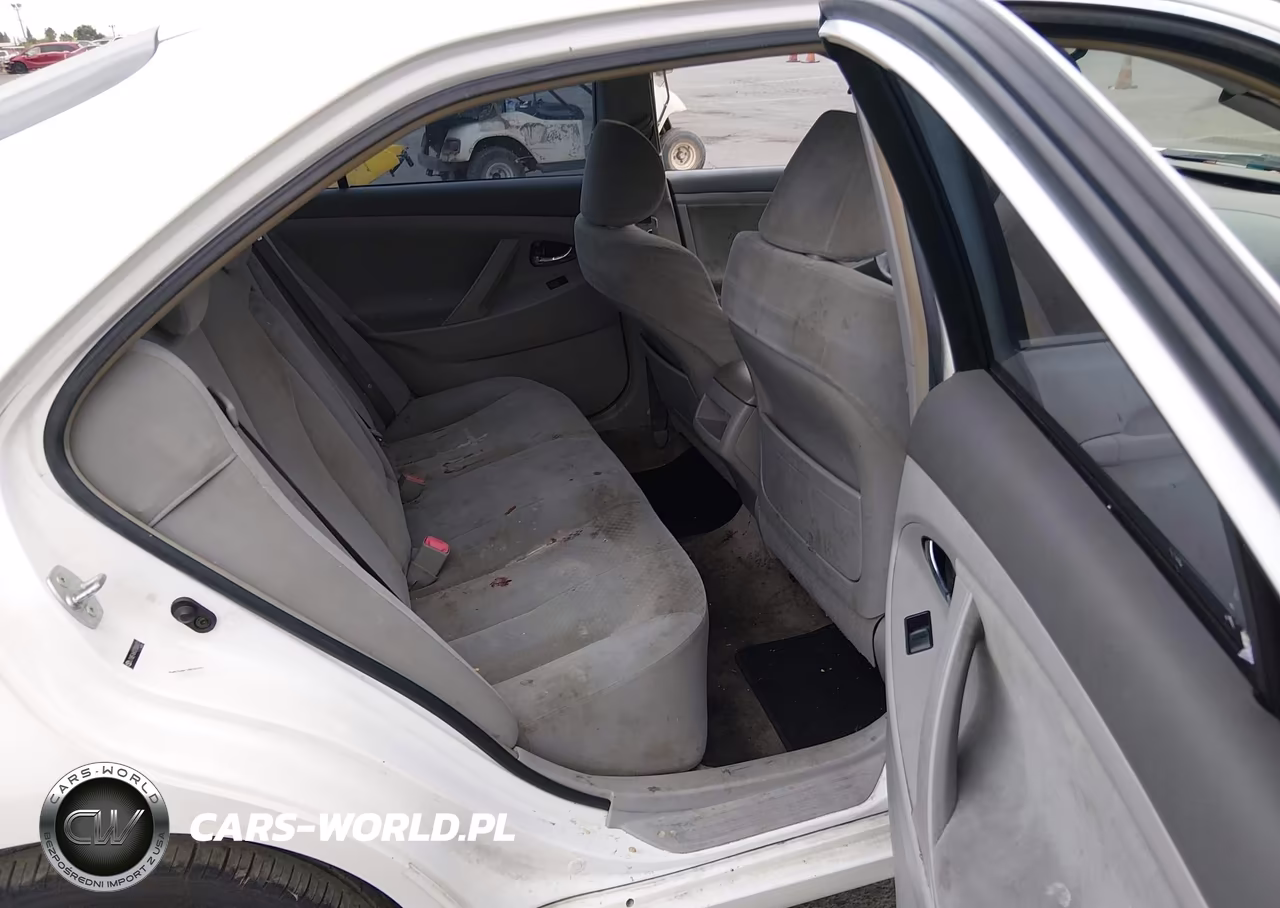 2007 Toyota Camry Le VIN:JTNBE46K073004774 - 8
