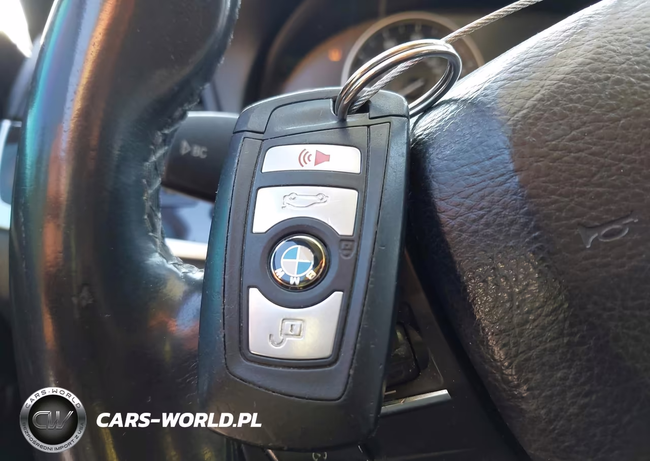 2016 BMW 528I VIN:WBA5A5C56GG348245 - 11