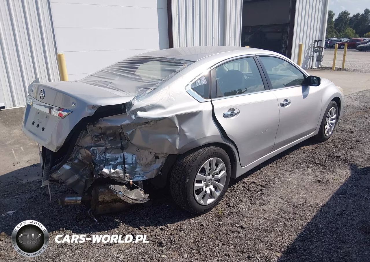 2015 Nissan Altima 2.5-S-Sv-Sl VIN:1N4AL3AP7FC259817 - 4