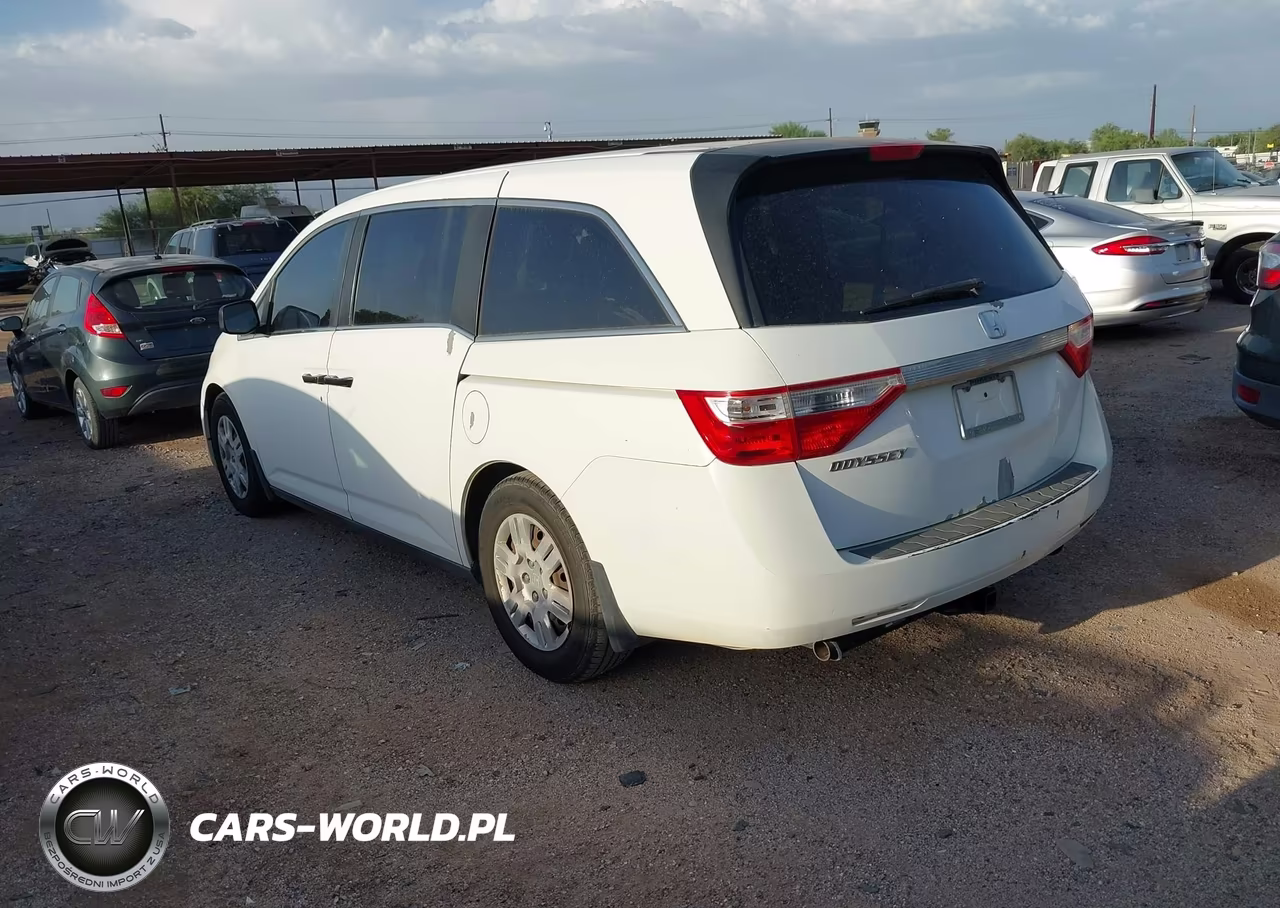 2012 Honda Odyssey Lx VIN:5FNRL5H28CB009407 - 3