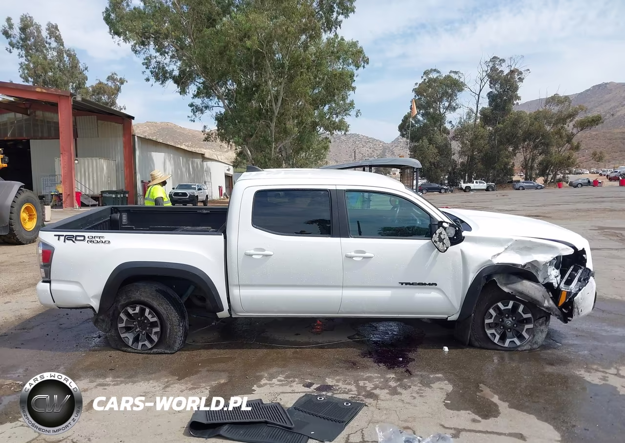 2022 Toyota Tacoma Trd Off Road VIN:3TMAZ5CN1NM194329 - 13