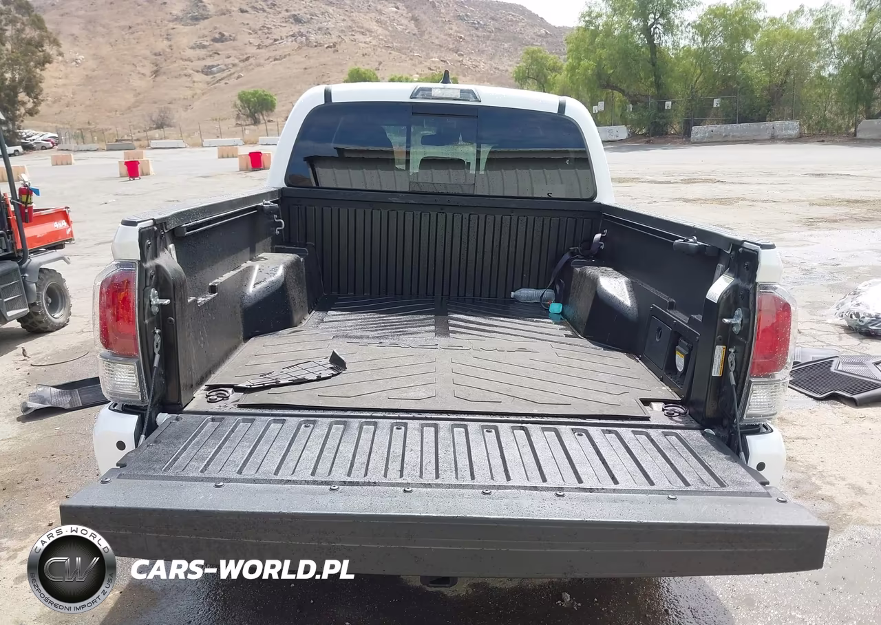 2022 Toyota Tacoma Trd Off Road VIN:3TMAZ5CN1NM194329 - 16