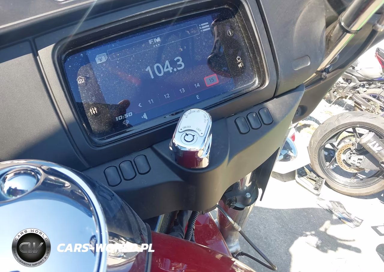 2020 Harley-Davidson Flhx VIN:1HD1KBC17LB673986 - 11