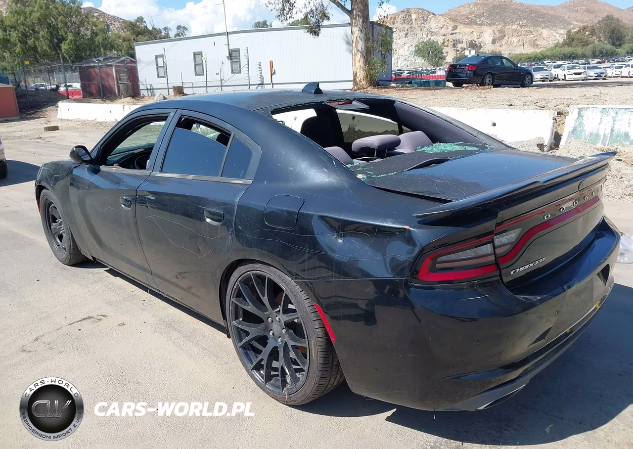 2018 Dodge Charger Sxt Plus Rwd VIN:2C3CDXHG7JH125851 - 3