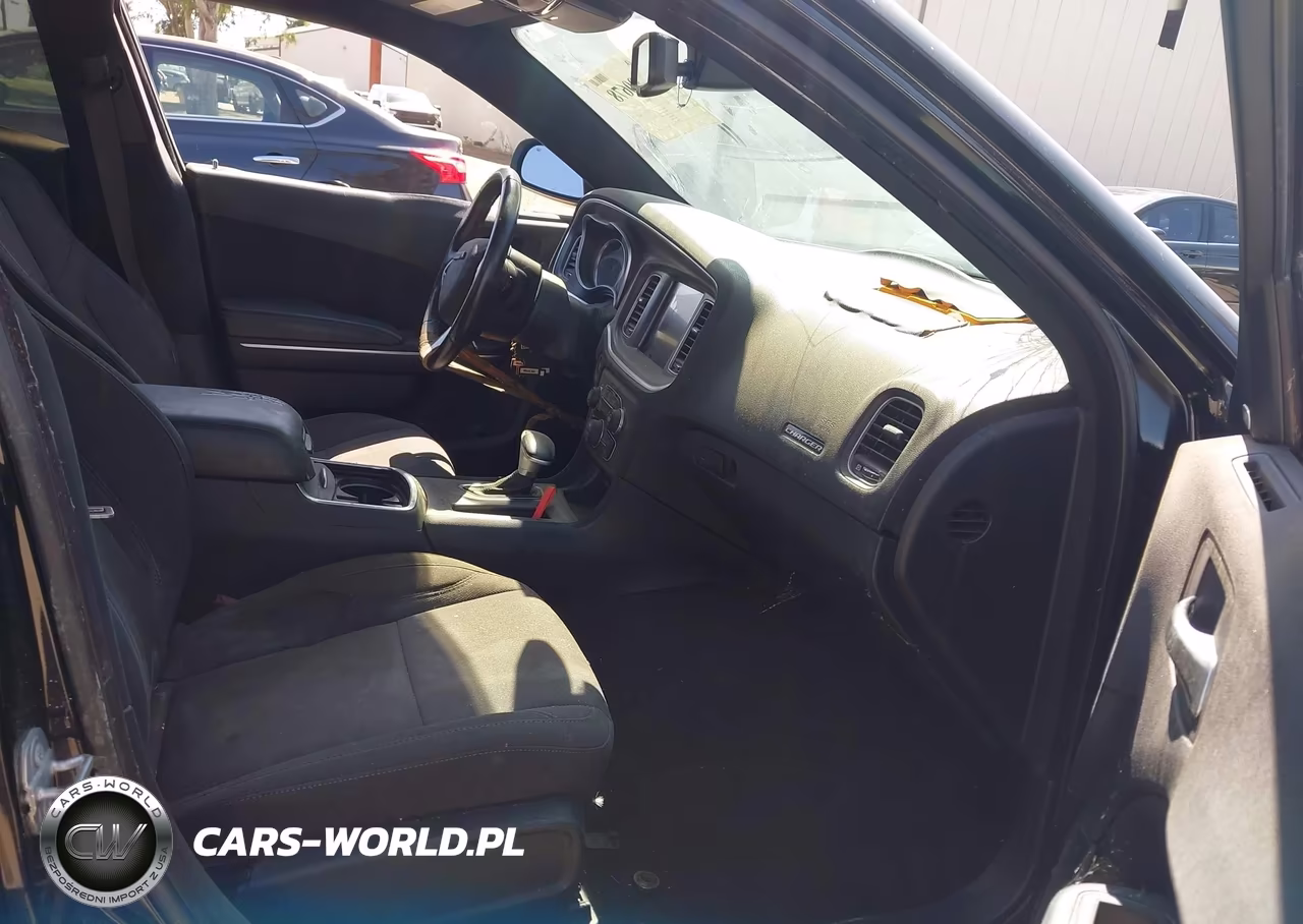 2018 Dodge Charger Sxt Plus Rwd VIN:2C3CDXHG7JH125851 - 5