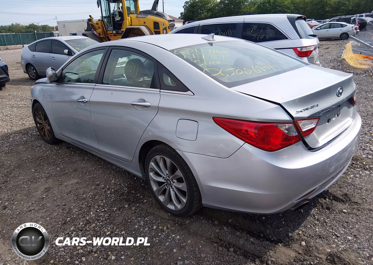 2013 Hyundai Sonata Se VIN:5NPEC4AC8DH725352 - 3