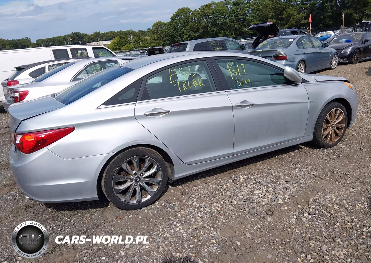 2013 Hyundai Sonata Se VIN:5NPEC4AC8DH725352 - 4