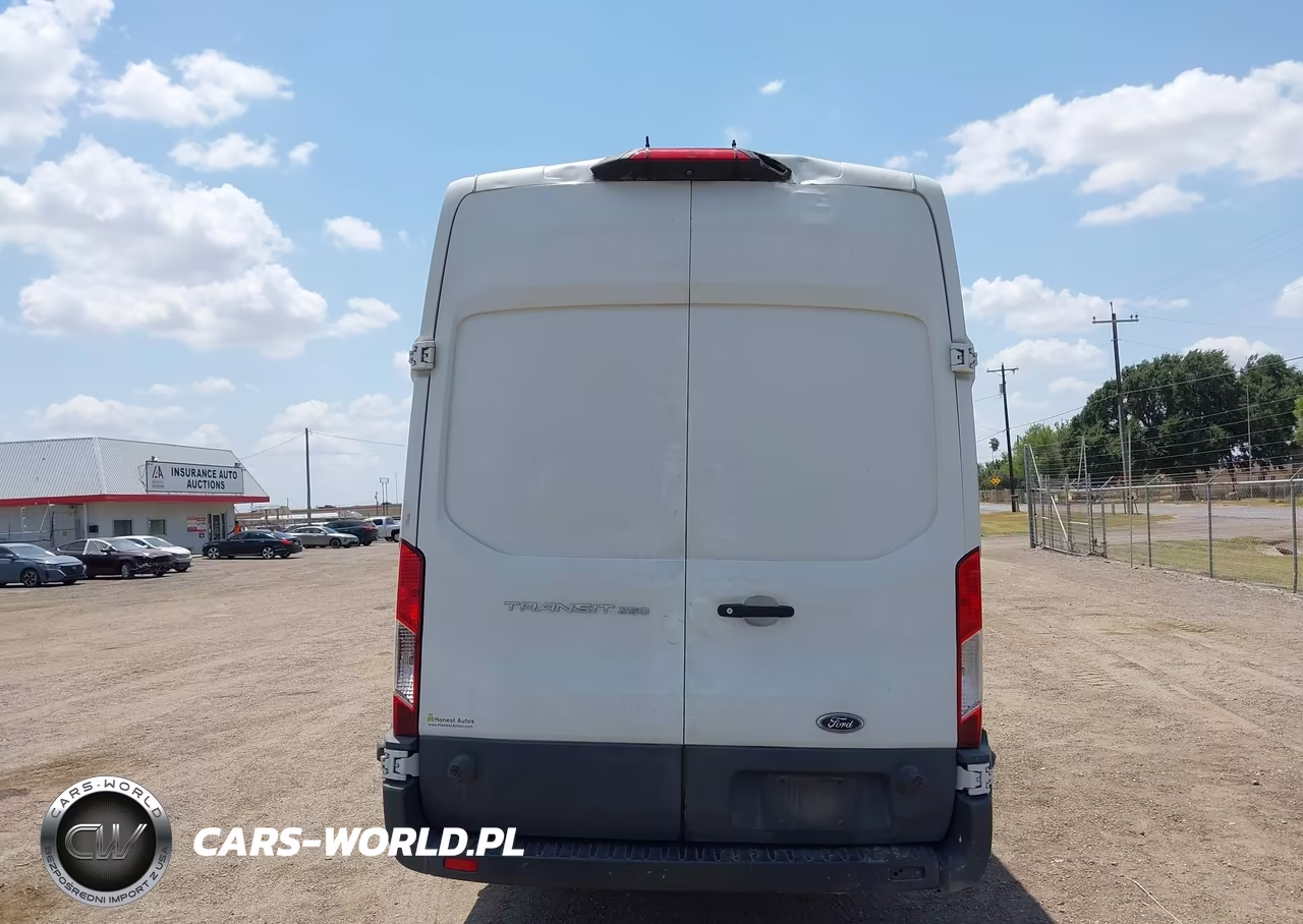 2018 Ford Transit-250 VIN:1FTYR3XM6JKB40207 - 17
