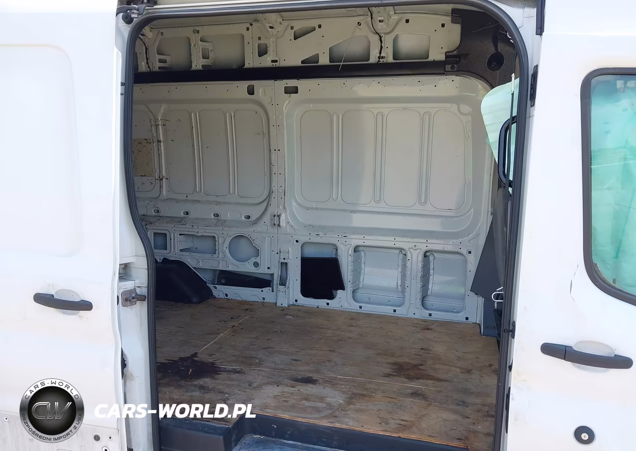 2018 Ford Transit-250 VIN:1FTYR3XM6JKB40207 - 8