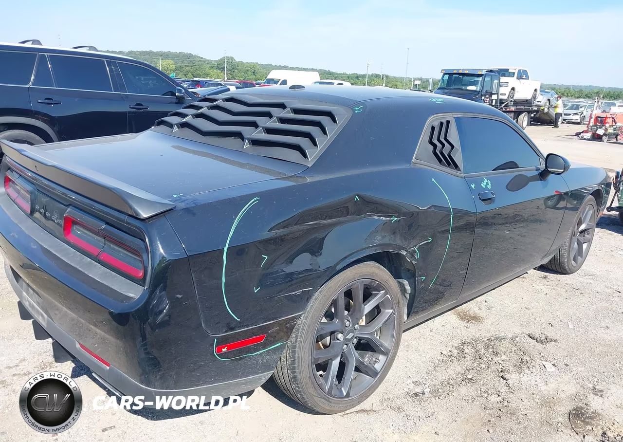 2021 Dodge Challenger Sxt VIN:2C3CDZAG1MH564201 - 4