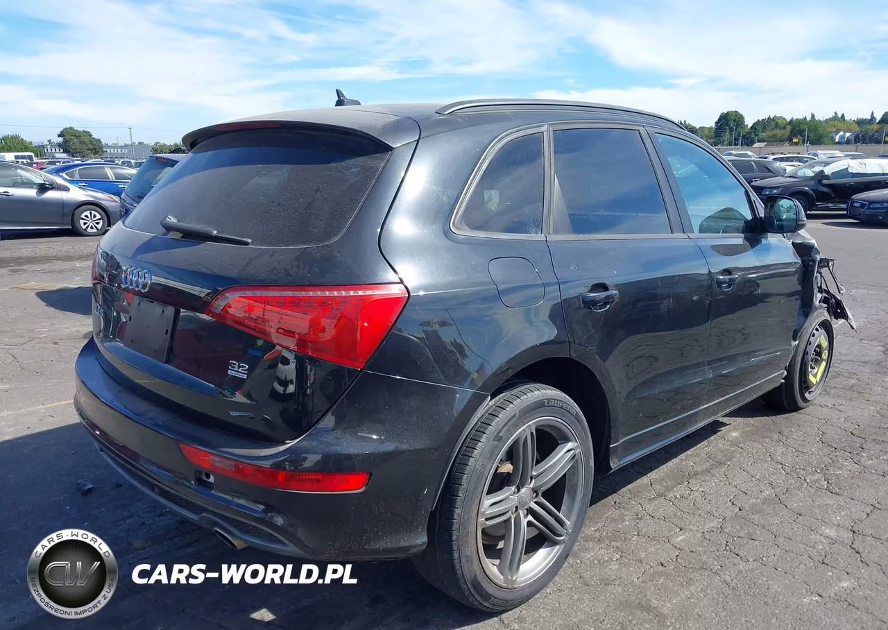 2012 Audi Q5 3.2 Premium VIN:WA1WKBFP3CA134448 - 4