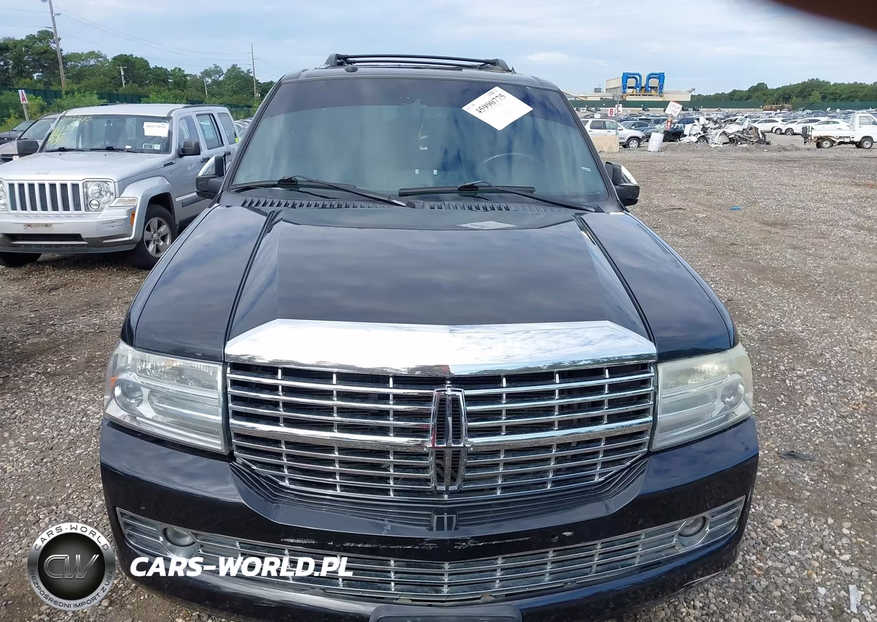 2011 Lincoln Navigator L VIN:5LMJJ3J51BEJ05142 - 12