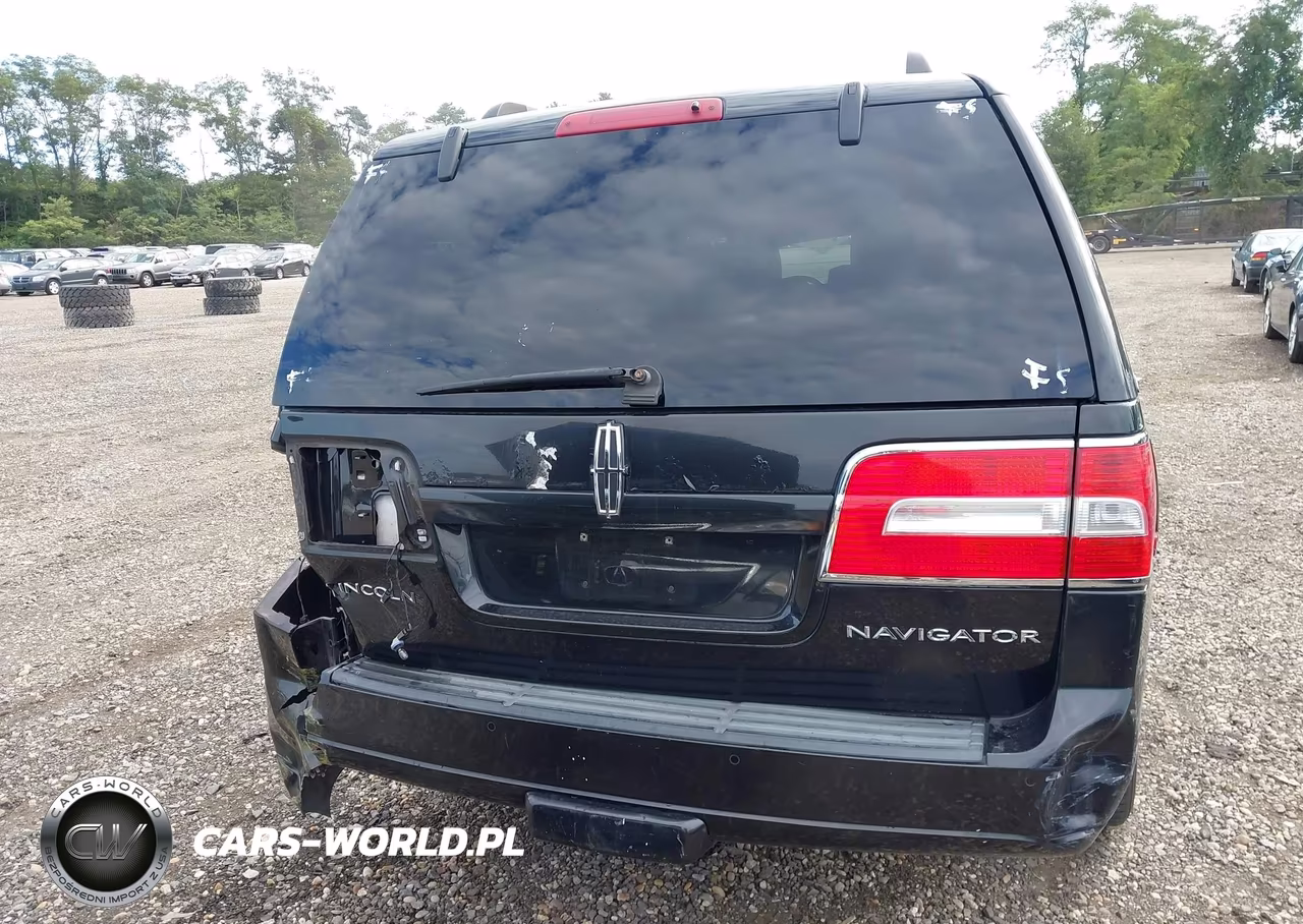 2011 Lincoln Navigator L VIN:5LMJJ3J51BEJ05142 - 16