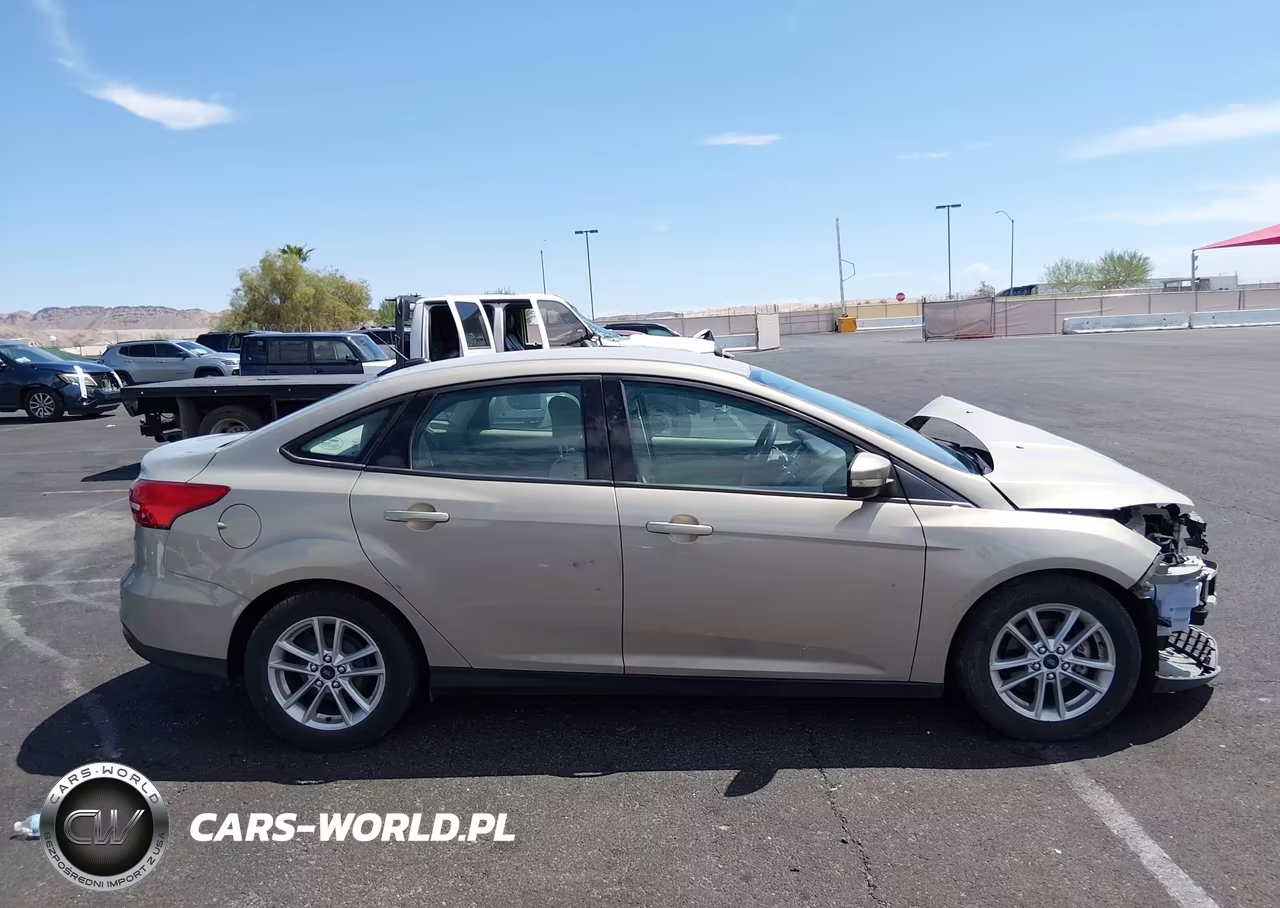 2015 Ford Focus Se VIN:1FADP3F29FL369489 - 14