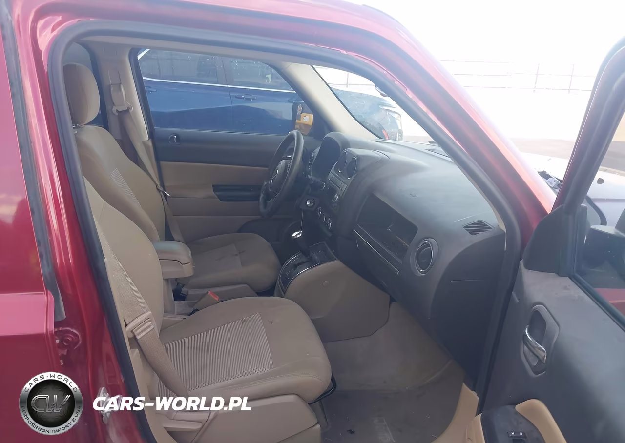 2017 Jeep Patriot Sport Fwd VIN:1C4NJPBB6HD103714 - 5