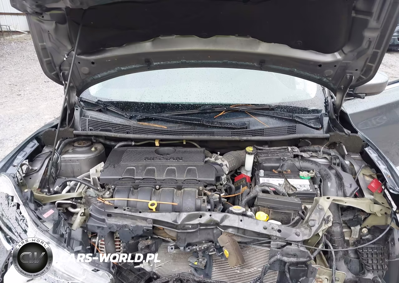 2018 Nissan Sentra S VIN:3N1AB7AP9JY335805 - 10