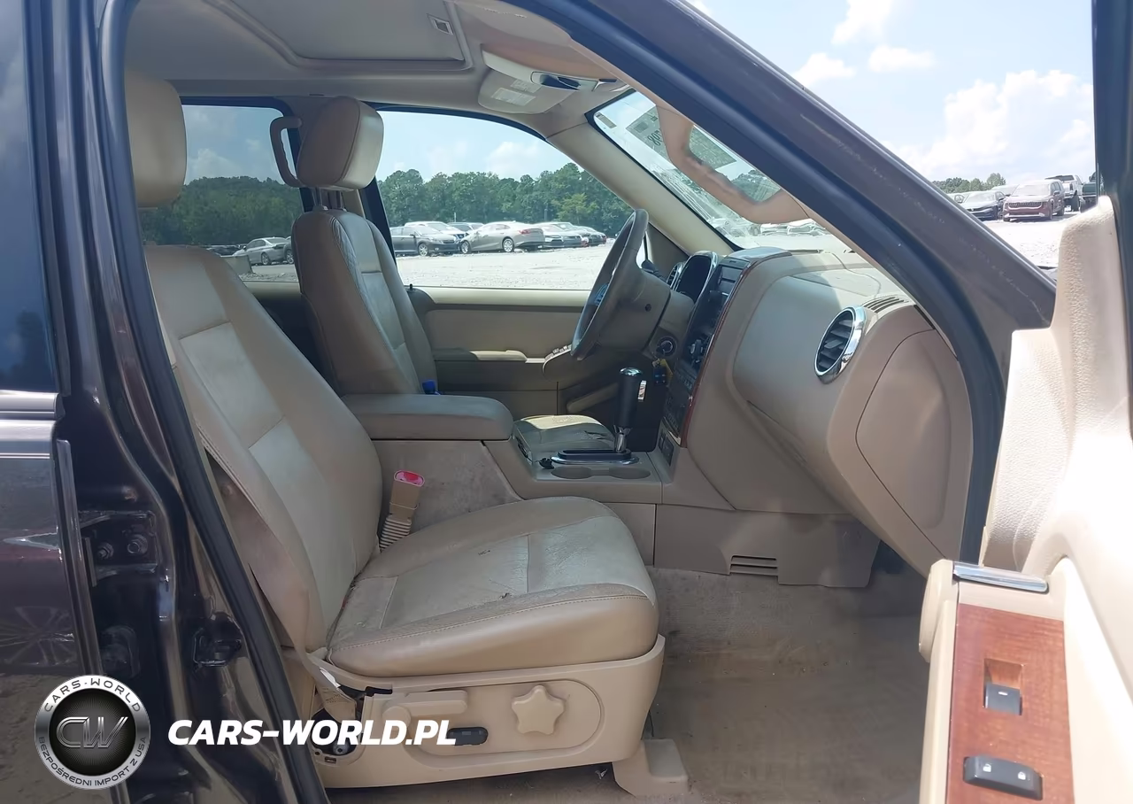 2007 Ford Explorer Eddie Bauer VIN:1FMEU74E17UA36674 - 5
