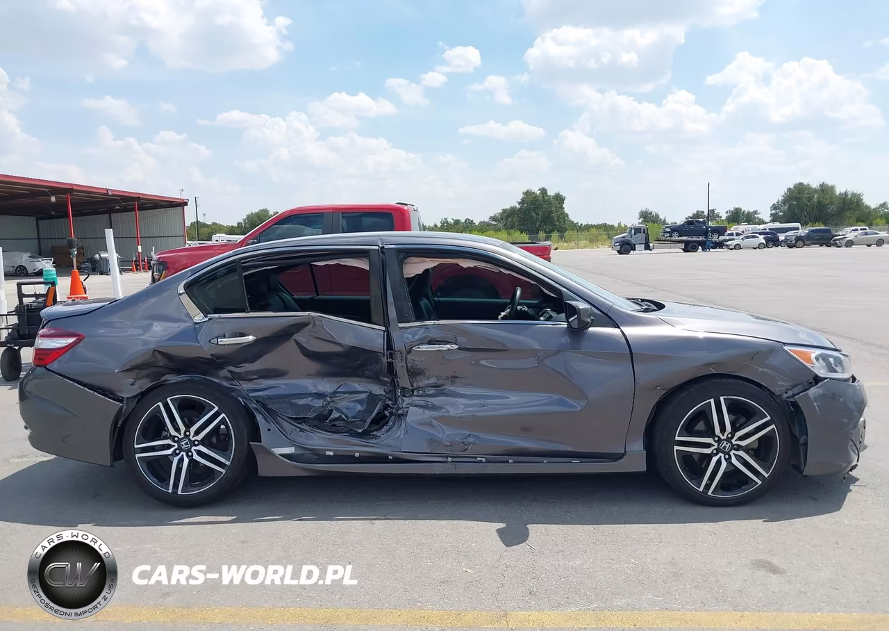 2017 Honda Accord Sport Se VIN:1HGCR2F10HA163107 - 13