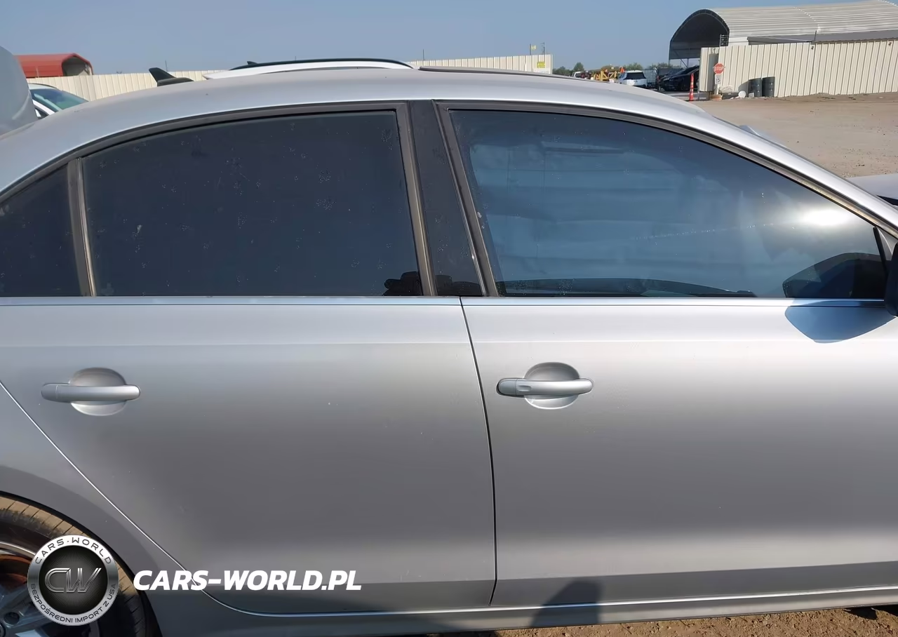 2015 Volkswagen Jetta 1.8T Sel VIN:3VWL17AJ5FM251660 - 13