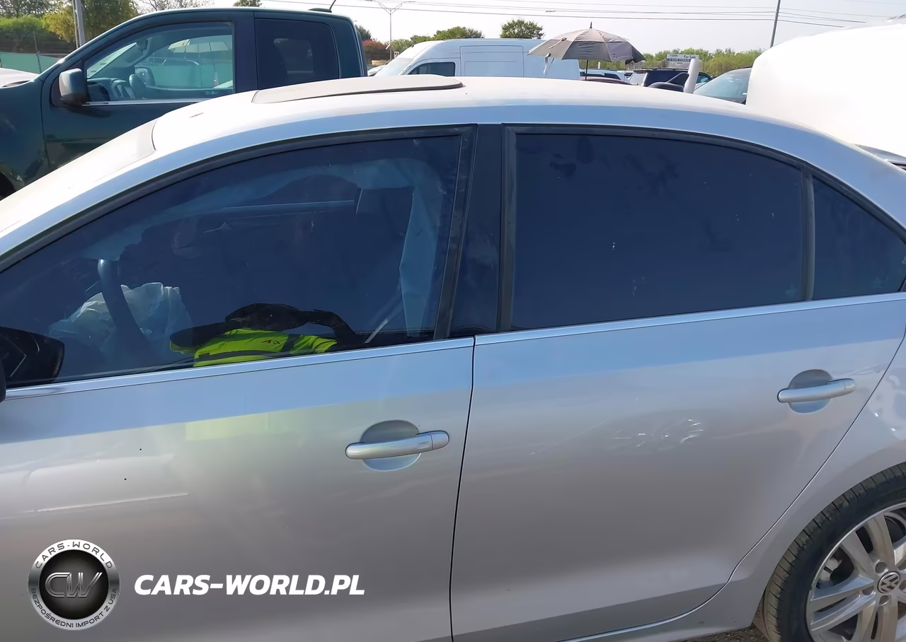 2015 Volkswagen Jetta 1.8T Sel VIN:3VWL17AJ5FM251660 - 14
