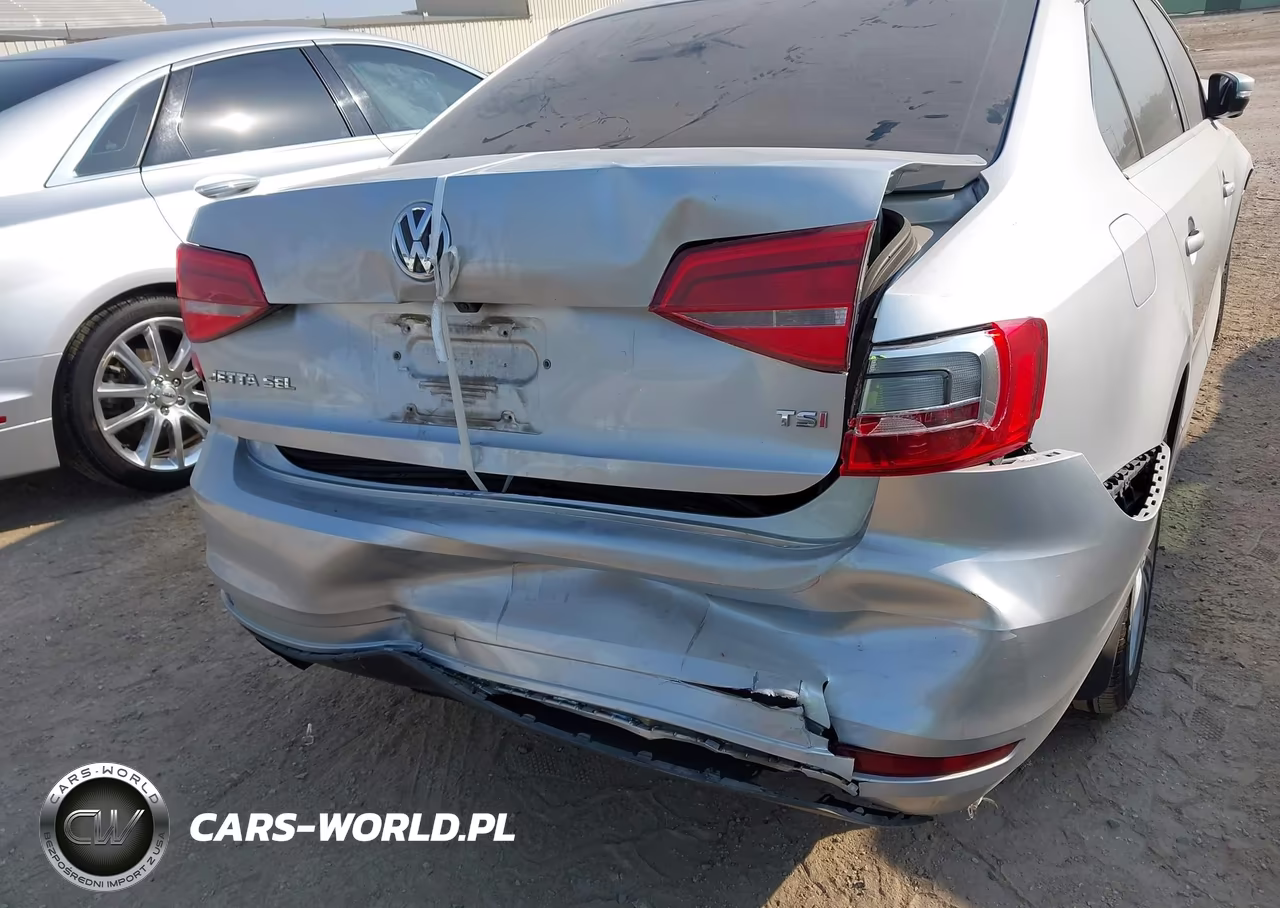 2015 Volkswagen Jetta 1.8T Sel VIN:3VWL17AJ5FM251660 - 17