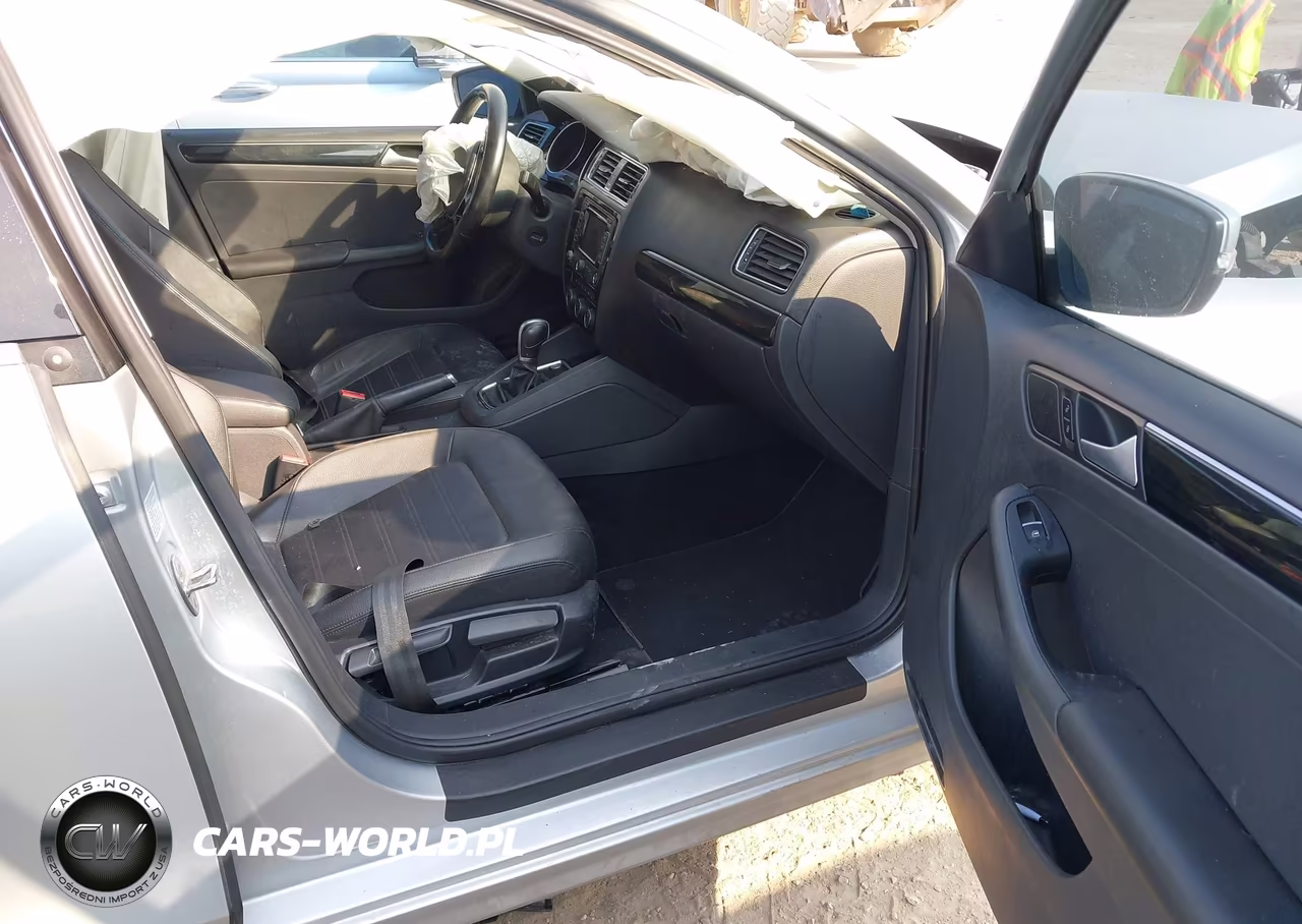 2015 Volkswagen Jetta 1.8T Sel VIN:3VWL17AJ5FM251660 - 5