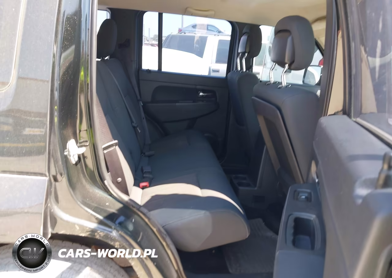 2012 Jeep Liberty Sport VIN:1C4PJLAK8CW188958 - 8