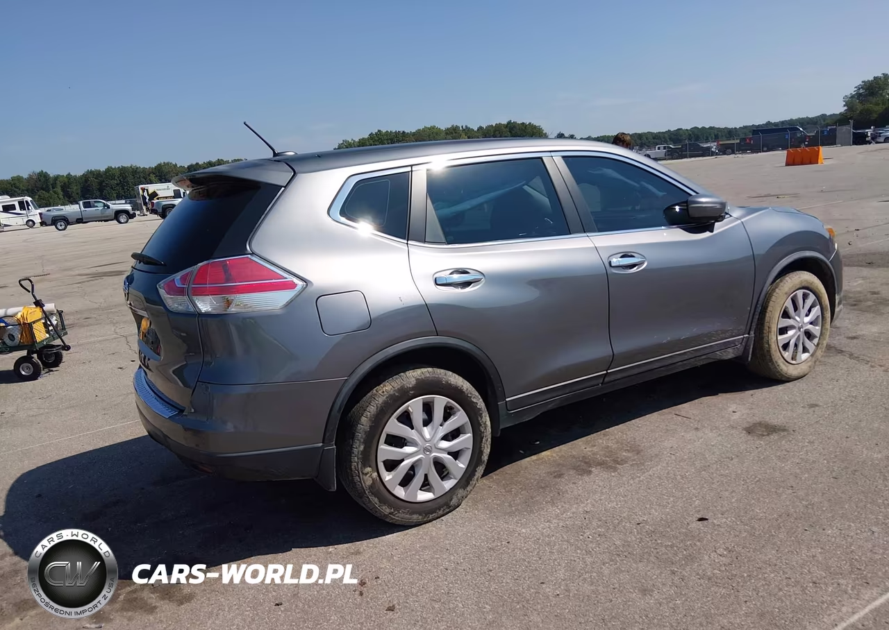 2015 Nissan Rogue S VIN:KNMAT2MT6FP589082 - 4