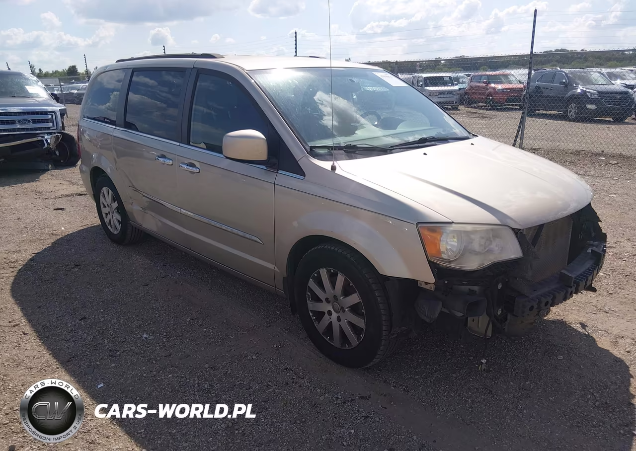 2014 Chrysler Town & Country Touring – zdjęcie 1 z 12