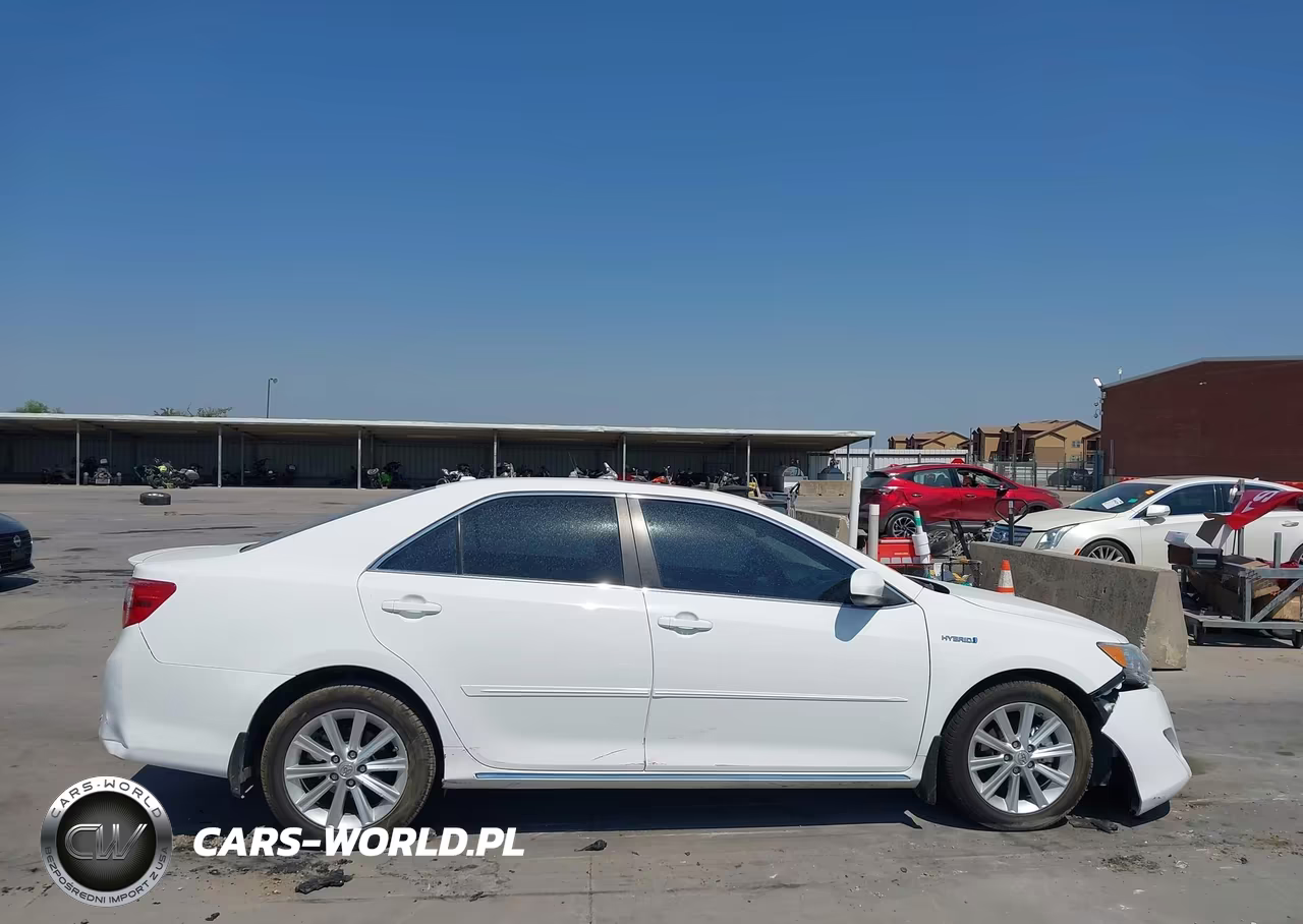 2013 Toyota Camry Hybrid Xle VIN:4T1BD1FK2DU068838 - 13