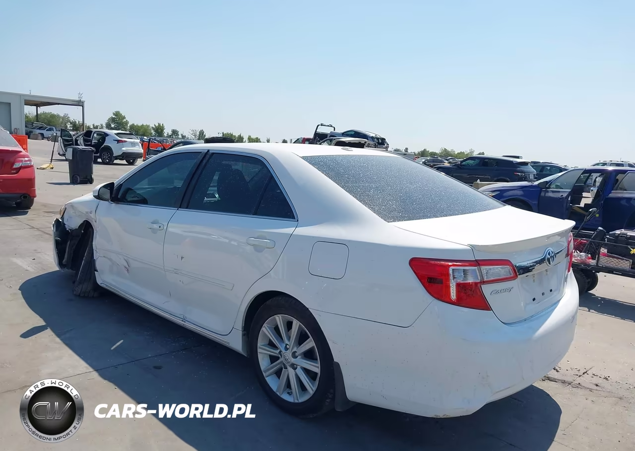 2013 Toyota Camry Hybrid Xle VIN:4T1BD1FK2DU068838 - 3