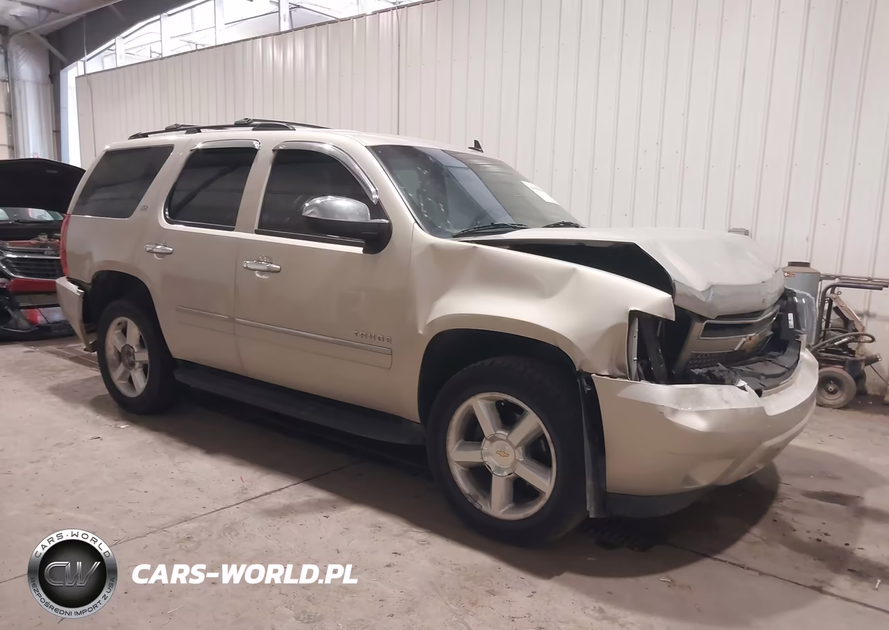 2011 Chevrolet Tahoe Ltz VIN:1GNSKCE01BR172430 - 1