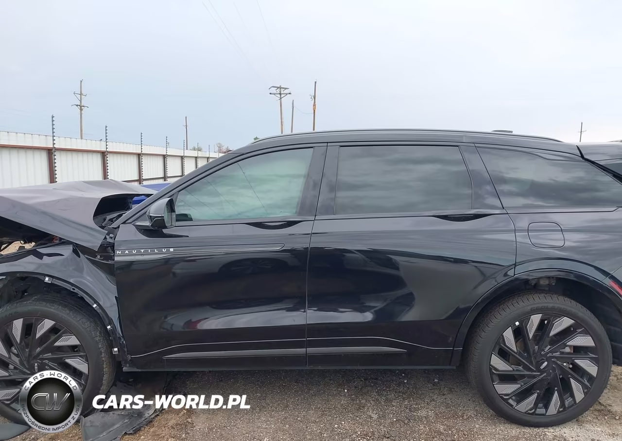 2024 Lincoln Nautilus Reserve VIN:5LMPJ8KA1RJ828168 - 15