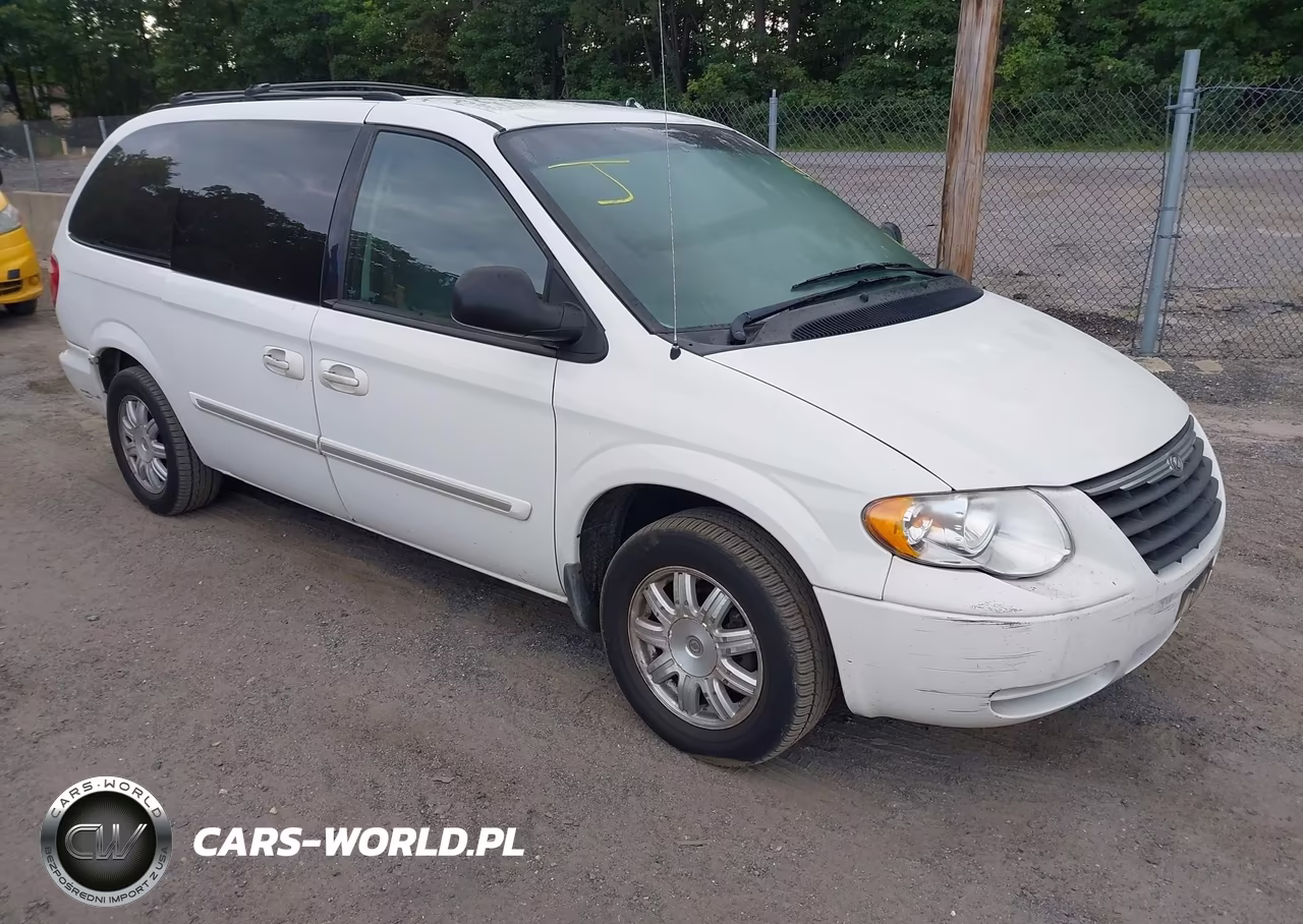 2006 Chrysler Town & Country Touring