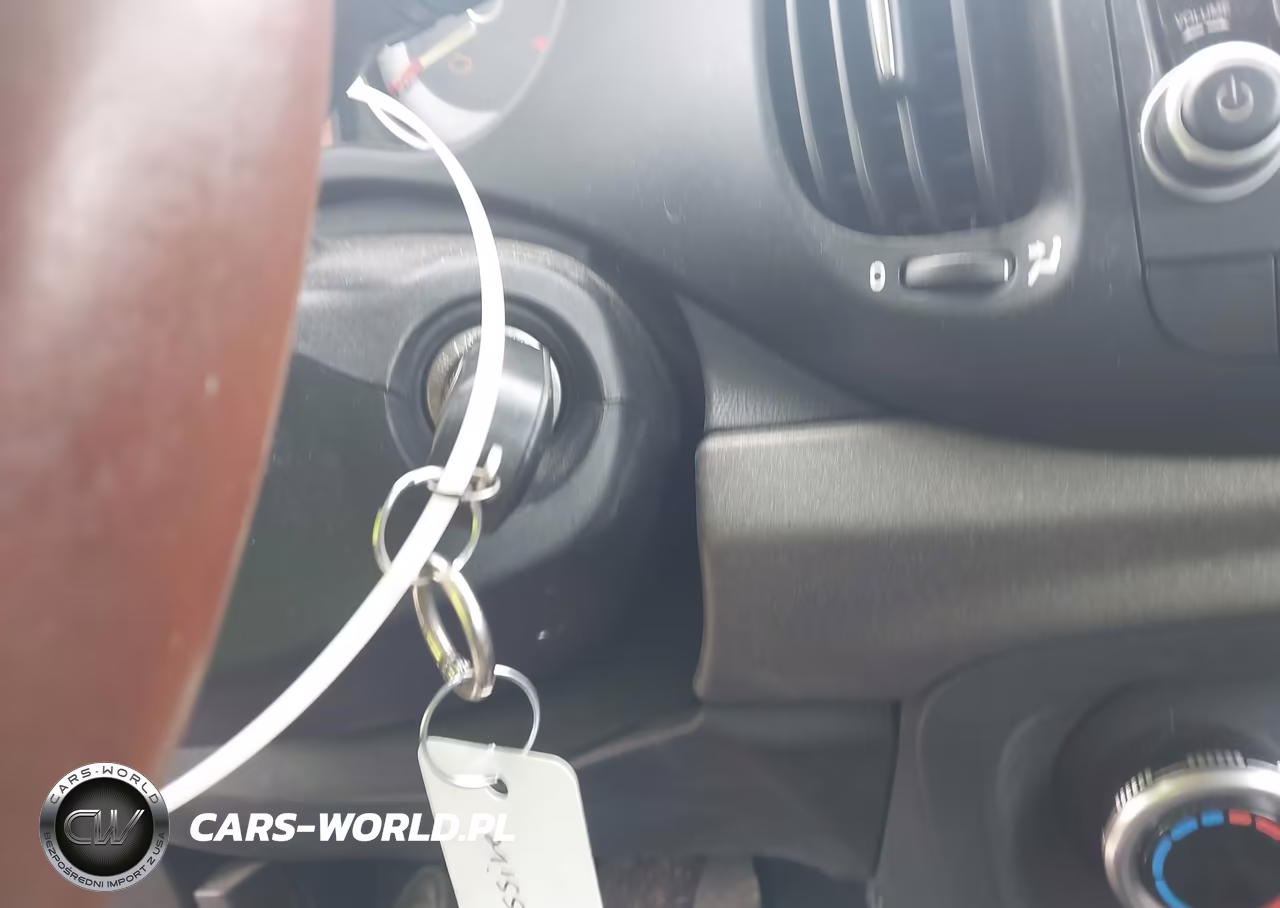 2014 Fiat 500L Trekking VIN:ZFBCFADH0EZ011300 - 11