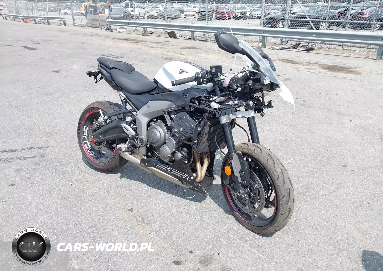 2025 Triumph Motorcycle Daytona 660 – zdjęcie 1 z 14